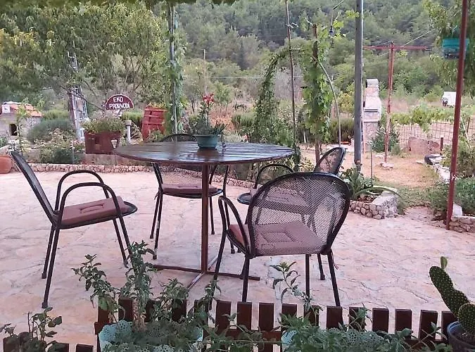 Apartment Rosa Skradin